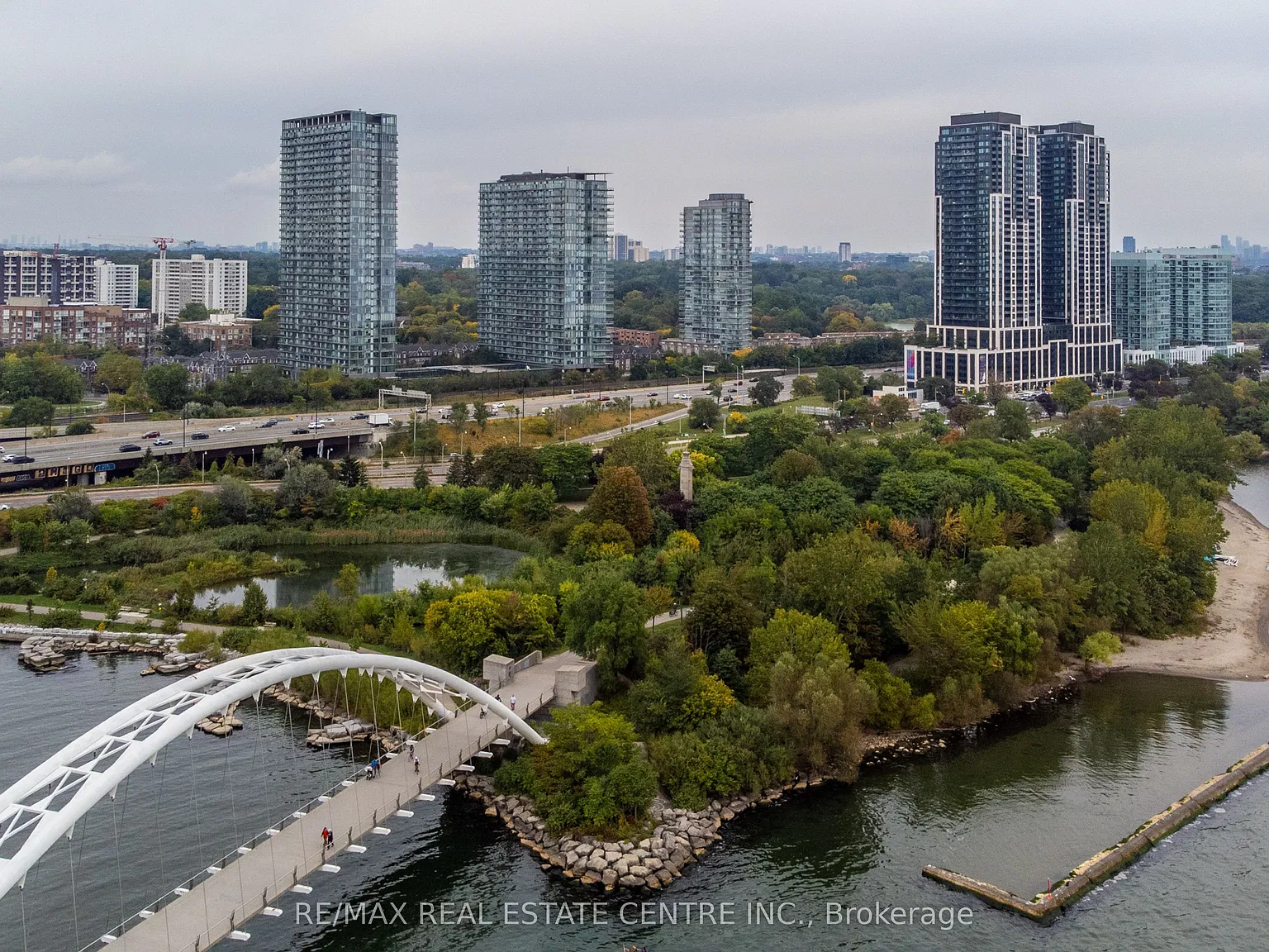 2 bed, $2,950 — Photo 3