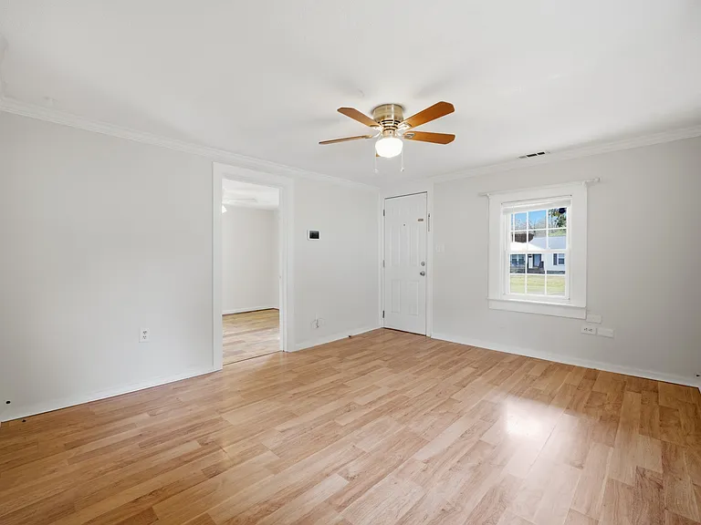 3920 County St — Photo 5