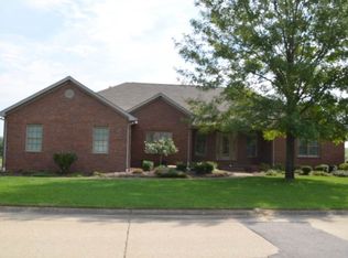 2766 Briarcliff Dr, Newburgh, IN 47630