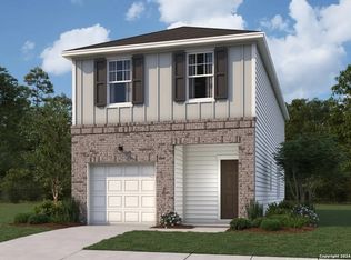 846 Barnacle Ct, Adkins, TX 78101