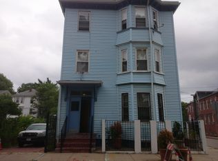 18 Chestnut Ave, Jamaica Plain, MA 02130