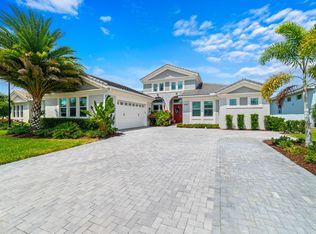 4560 ESTATES Circle, The Acreage, FL 33470