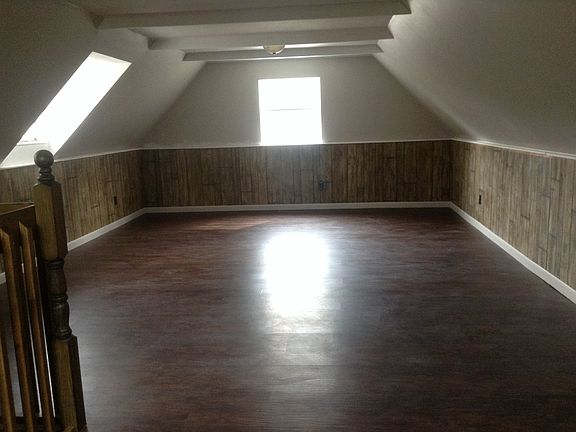 2nd home upstairs room