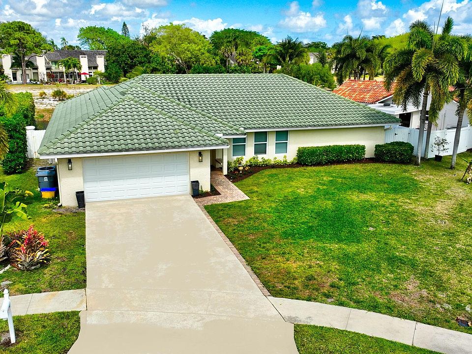 1st image of 6063 Golf Vista Way