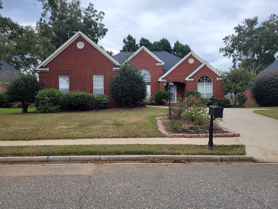 1st image of 108 Saint Marlo Dr