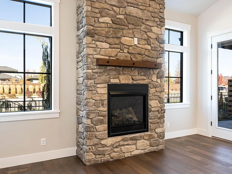 4200 W Lovegood Ln — Photo 14