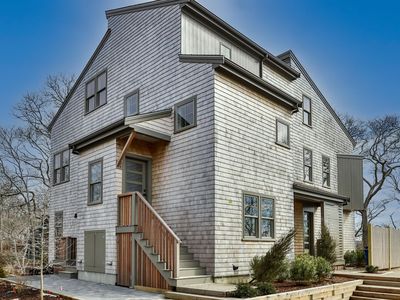 9 Stable Path #B, Provincetown, MA, 02657