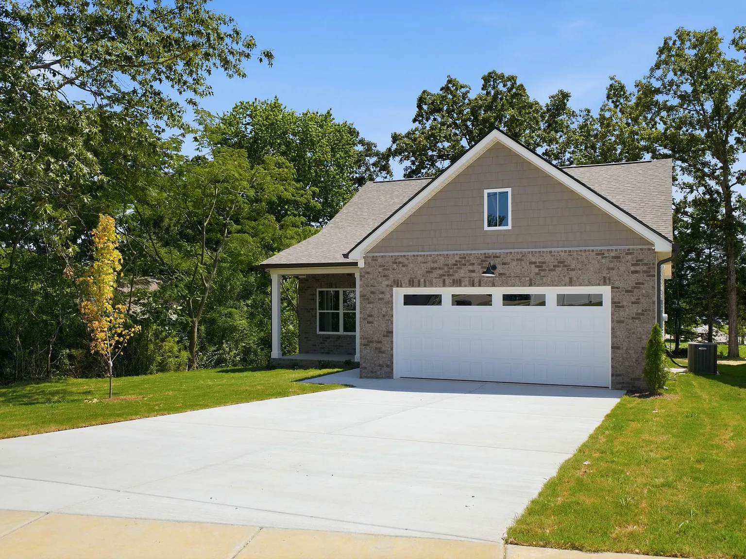 3 bed, 2.5 bath, 1448 sqft, $2,295 — Photo 3