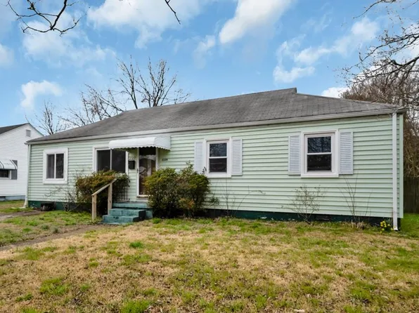 3529 Thurston St, Norfolk, VA 23513