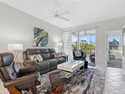 8239 Parkstone PL #4-202, Naples, FL, 34120