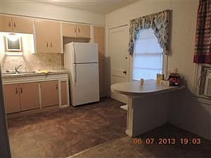 5th image of 5 17th Ave N