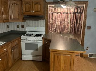 1921 E 34th St, Lorain, OH 44055