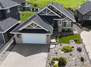 11 N Muirfield Close, Wheatland County, AB T0J1Y1