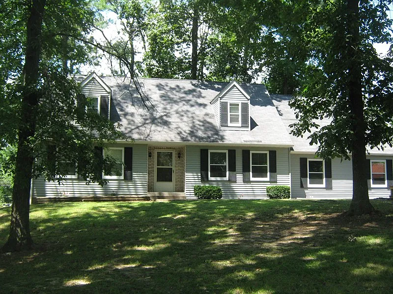 2 Brookhaven Dr photo 1