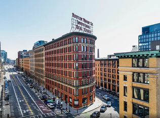 263 Summer St #208, Boston, MA 02210
