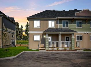 901 S Clover Rd, Carstairs, AB T0M0N0