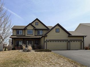 11579 Waterview Ct, Woodbury, MN 55129