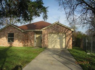 2111 Areba St, Dallas, TX 75203