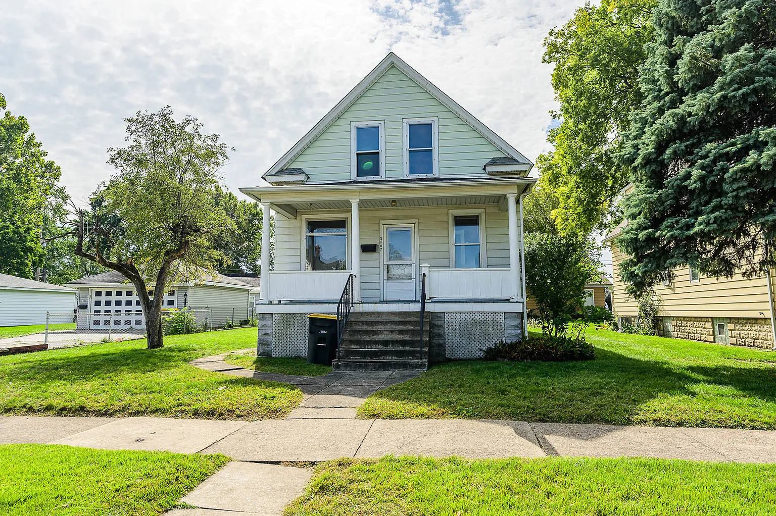 3407 Washington St photo 1