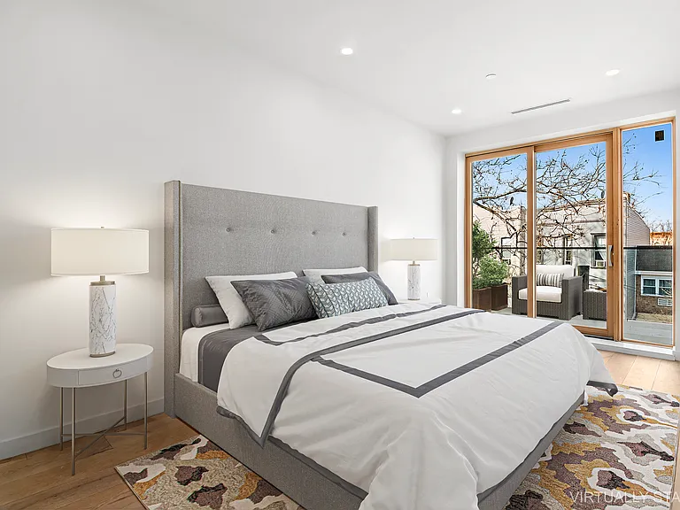 496 Wilson Ave #3 — Photo 5