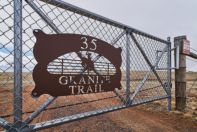 1st image of 35 Granite Trl