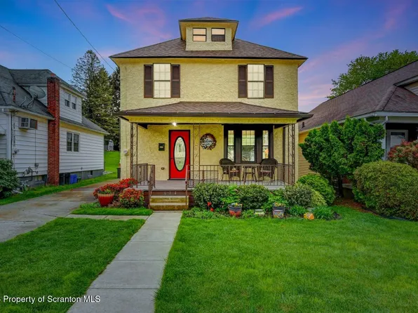 614 Edgar St, Throop, PA 18512