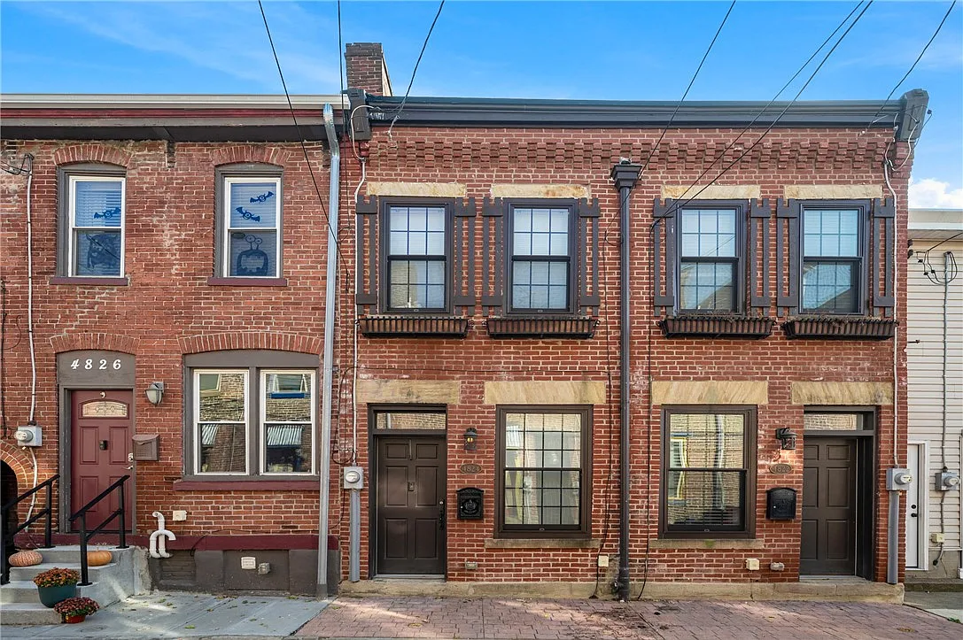 4824 Blackberry Way photo 1