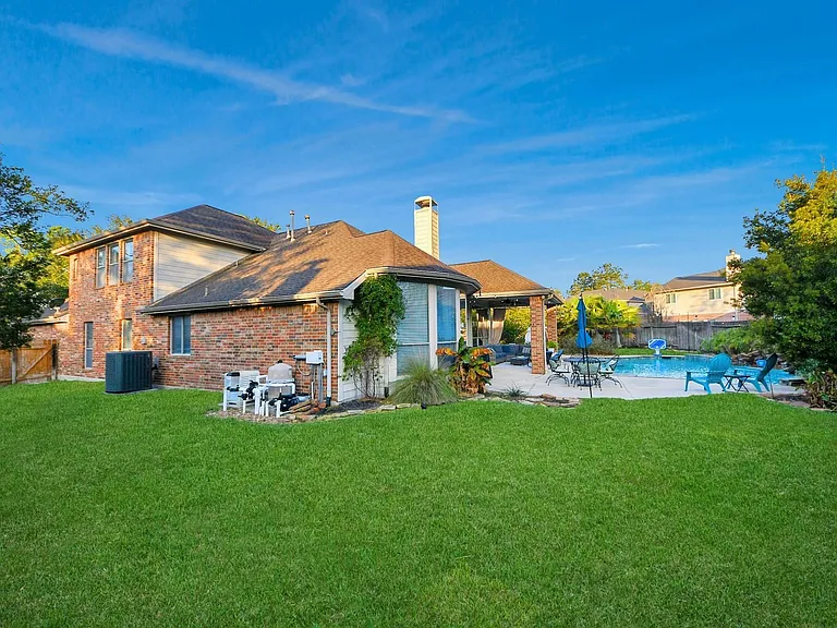 26407 Bright Sky Ct — Photo 46