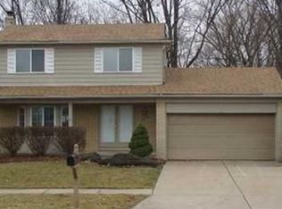 35733 Indigo Dr, Sterling Heights, MI