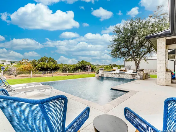 65 Sabinas Ridge Rd, Boerne, TX 78006
