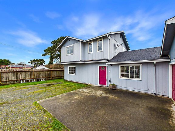 4th image of 560 Baker Rd