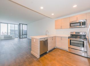 2020 Hudson St #1116, Fort Lee, NJ 07024