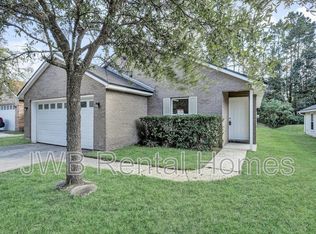 8518 Maple St, Jacksonville, FL 32244