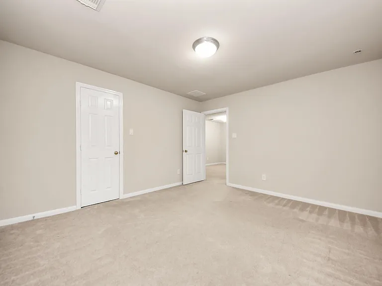 1251 Glenwood Canyon Ln — Photo 24