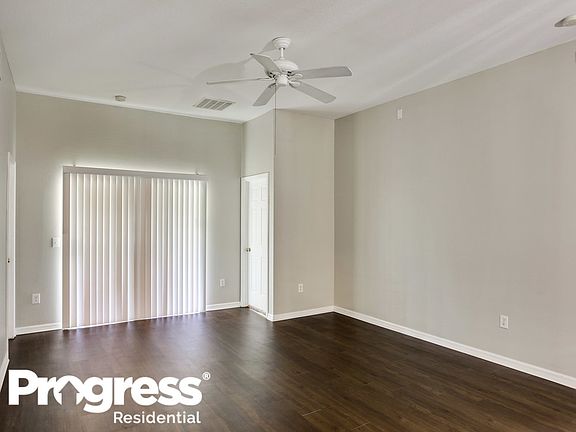 2nd image of 30544 Midtown Ct