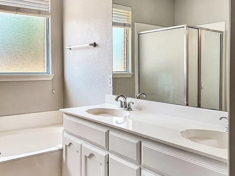 4540 Rush River Trl — Photo 16