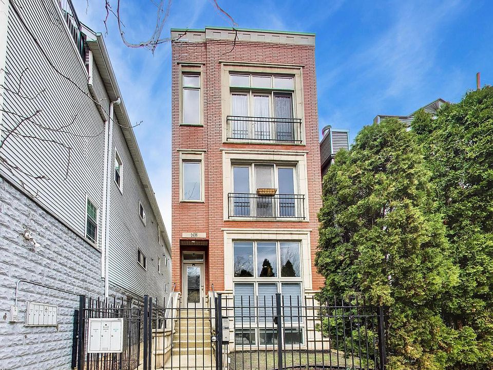 1st image of 1638 W Diversey Pkwy #1