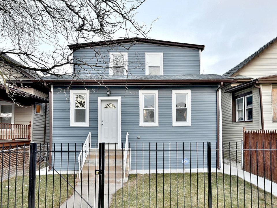 1st image of 1029 N Lawler Ave