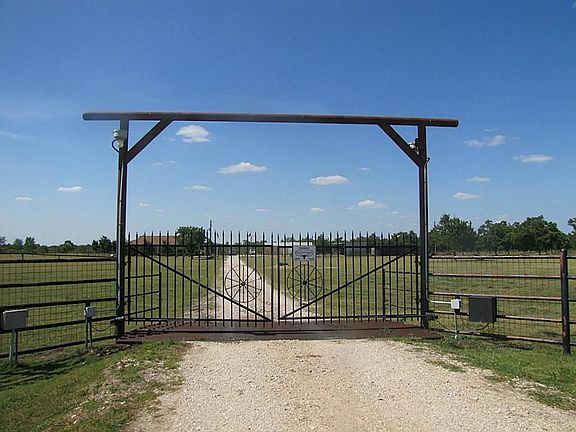 GATED FRONT ENTRANCE