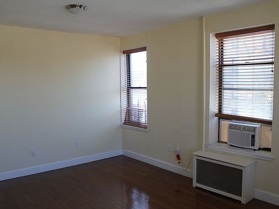 5th image of 7913 Bay Pkwy #C2