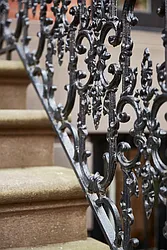 Rented by R New York