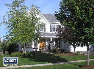 S964 W Burnham Ln, Geneva, IL 60134