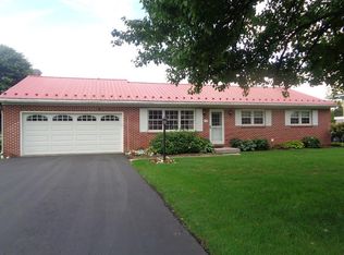 54 Poe St, Belleville, PA
