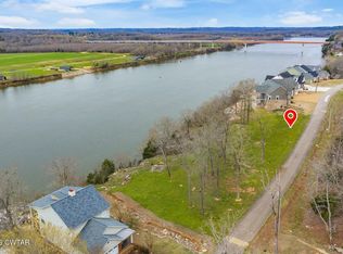 48 Adam Loop, Bath Springs, TN 38311