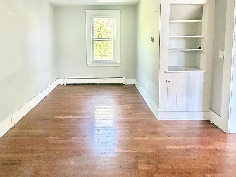 47 1/2 Park St #1A — Photo 7