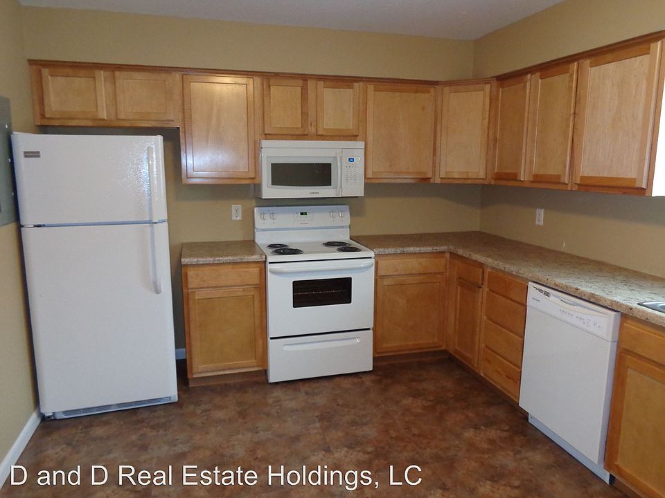 2nd image of 3312 Oakland Rd NE APT 4