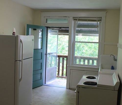 5th image of 3434-3436 Virginia Ave