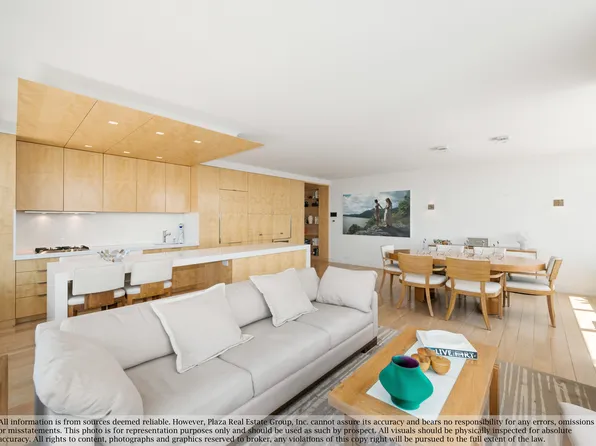 160 West 66th Street image 3 of 10