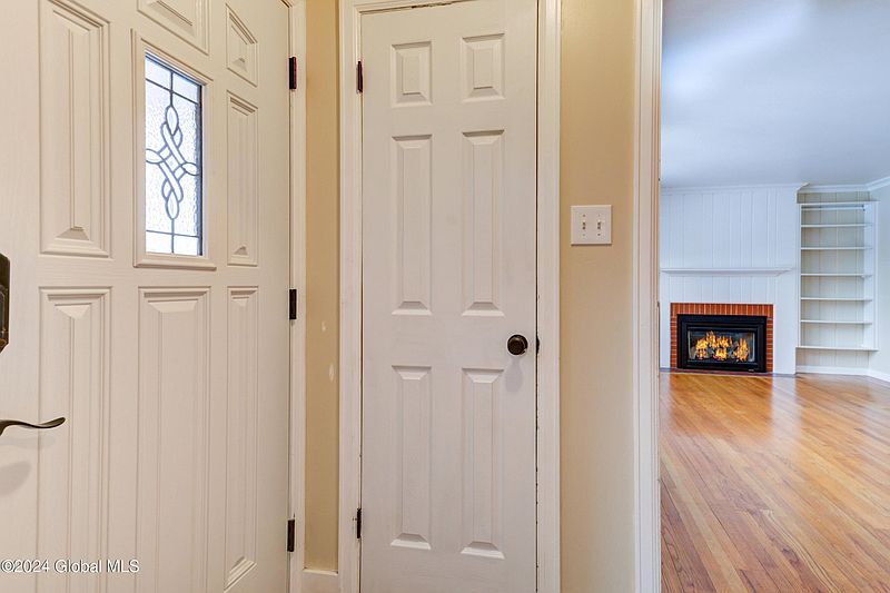 5th image of 1527 Kingston Avenue