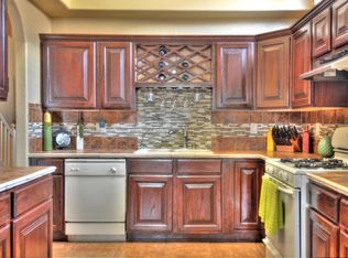 1331 Amole Dr SW, Albuquerque, NM 87121